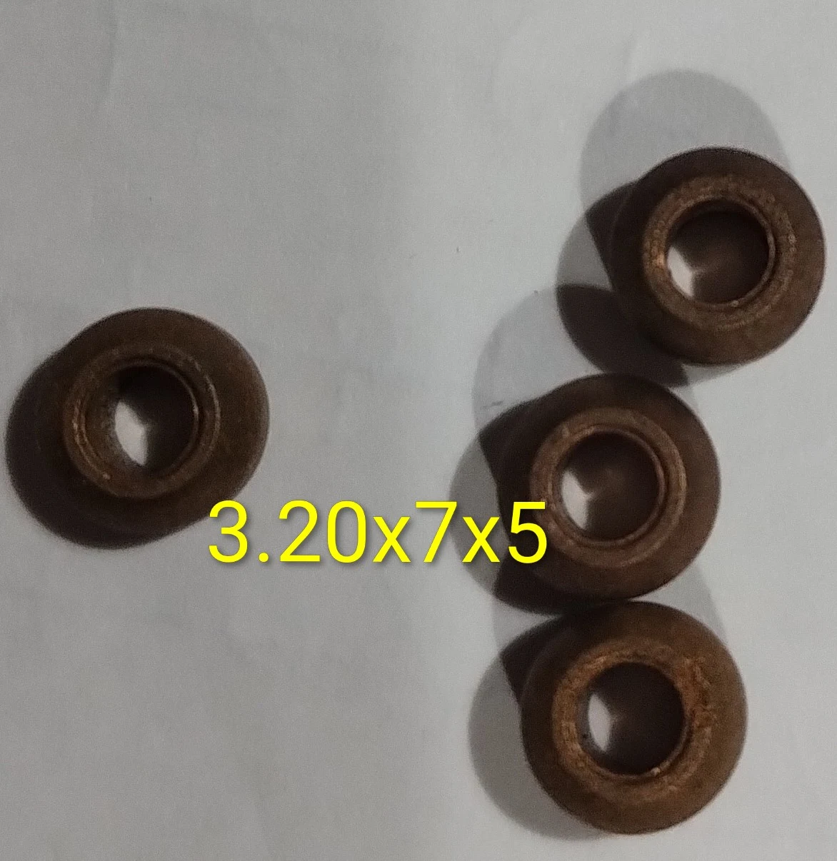 Buje esférico con cuello 3.2x7x5
