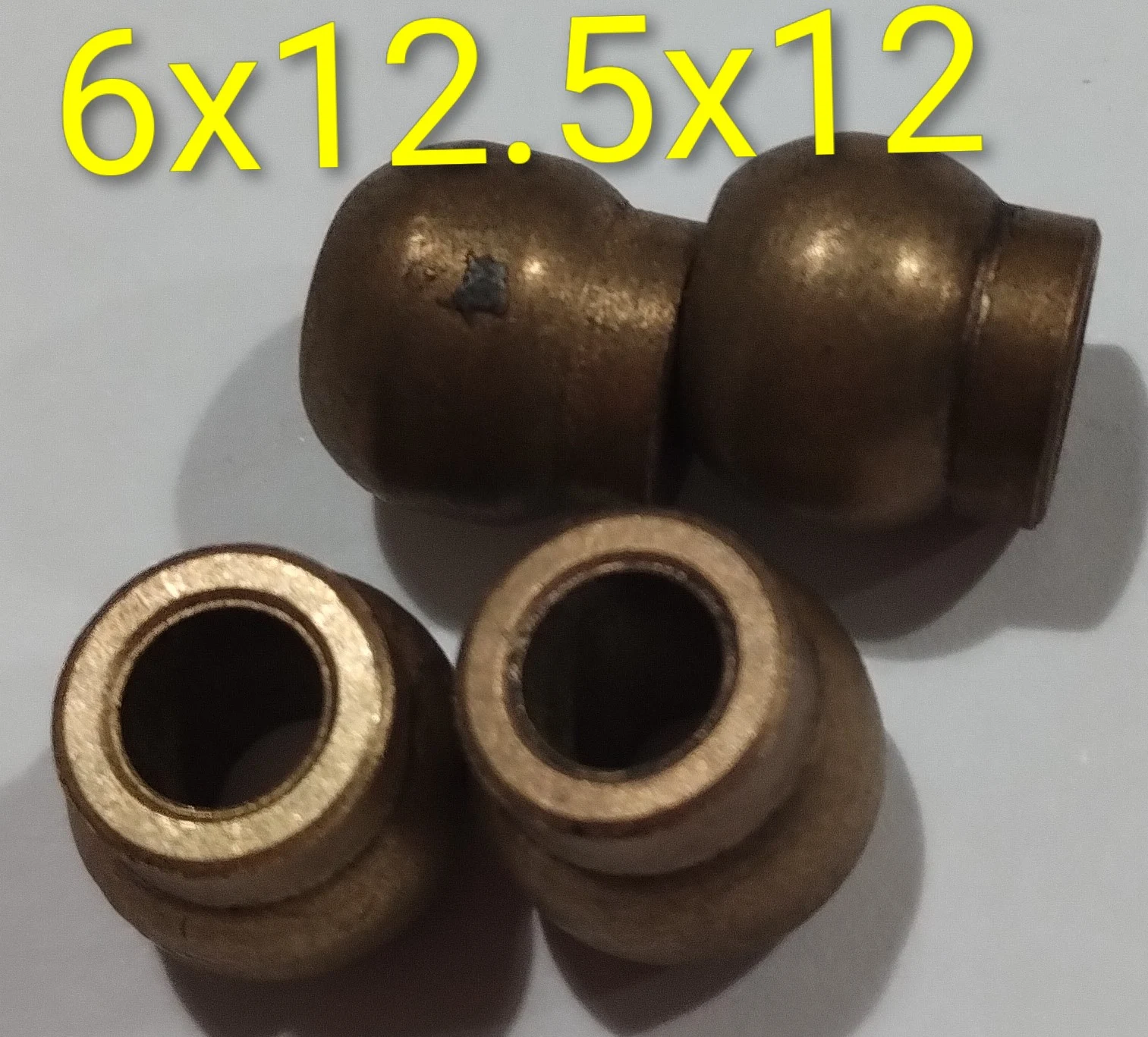 Buje esférico con cuello 6x12.5x12