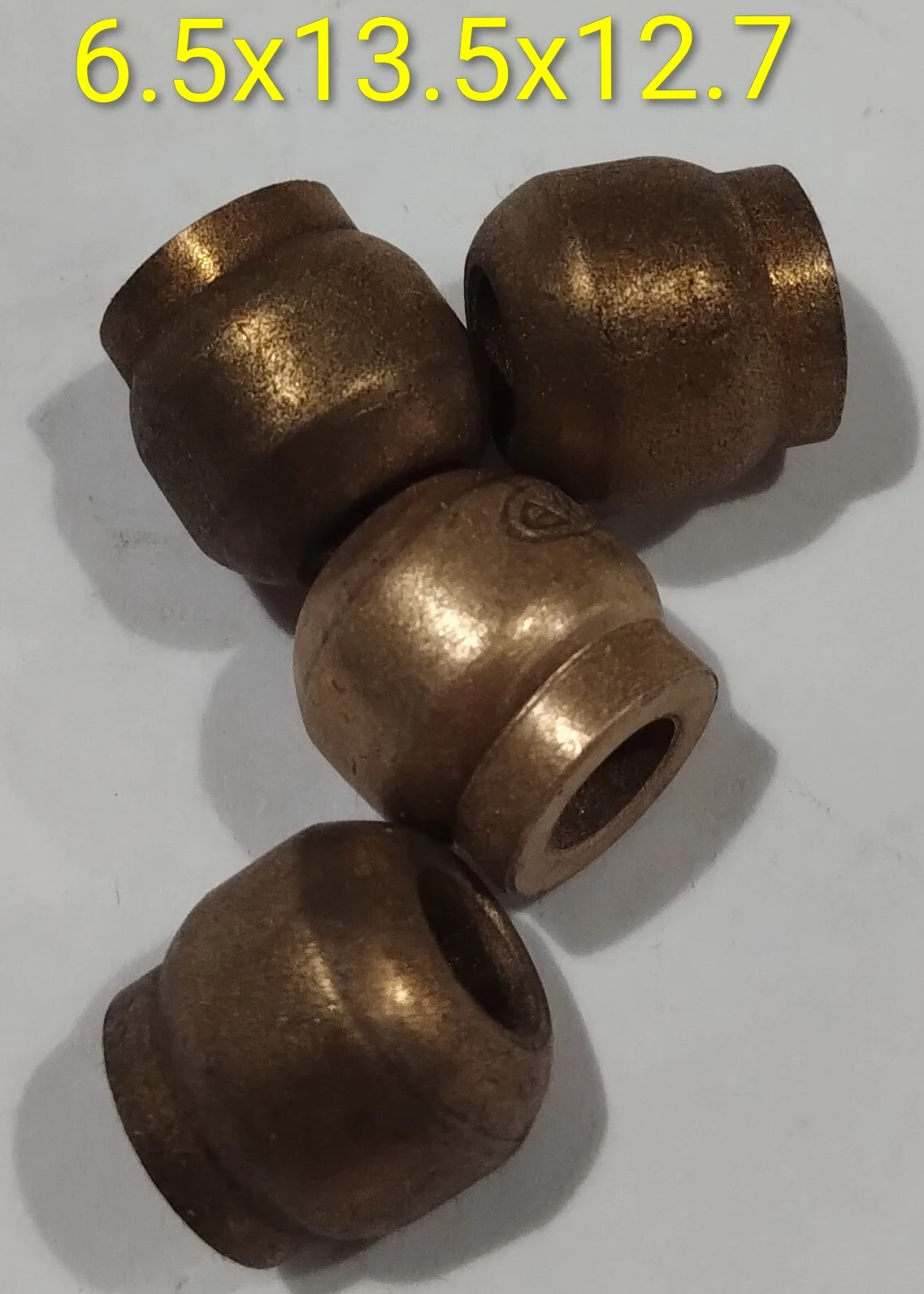 Buje esférico con cuello 6.5x13.5x12.7