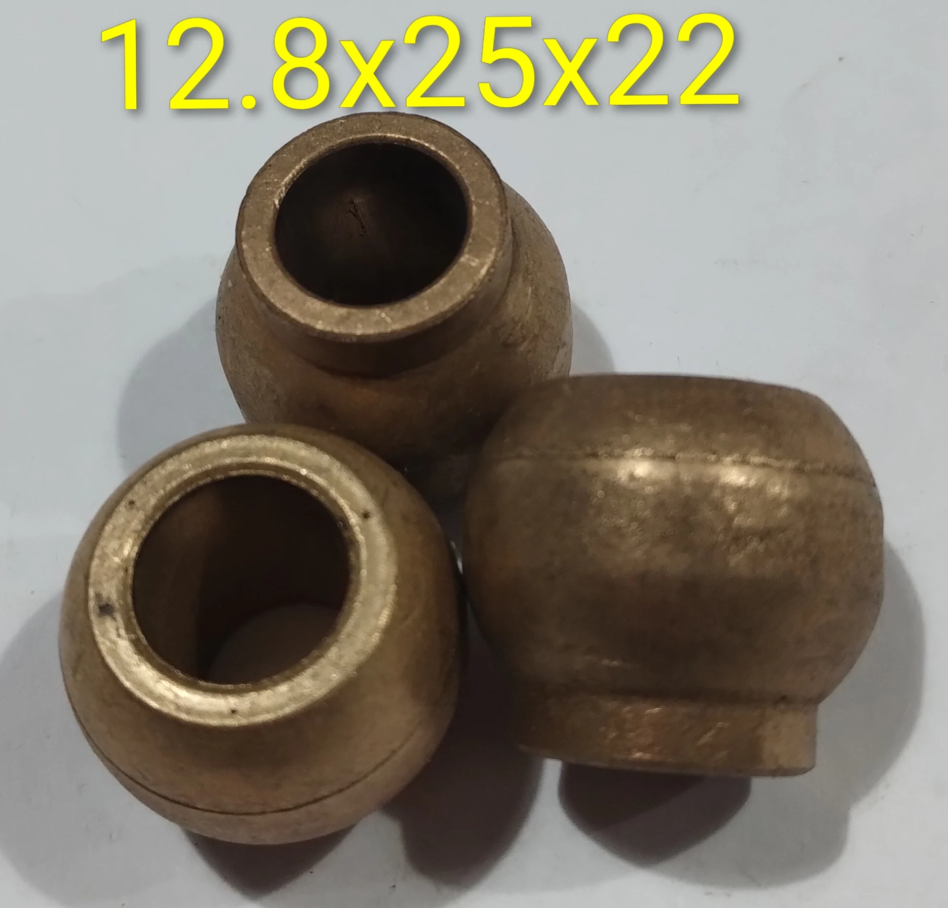 Buje esférico con cuello 12.8x25x22