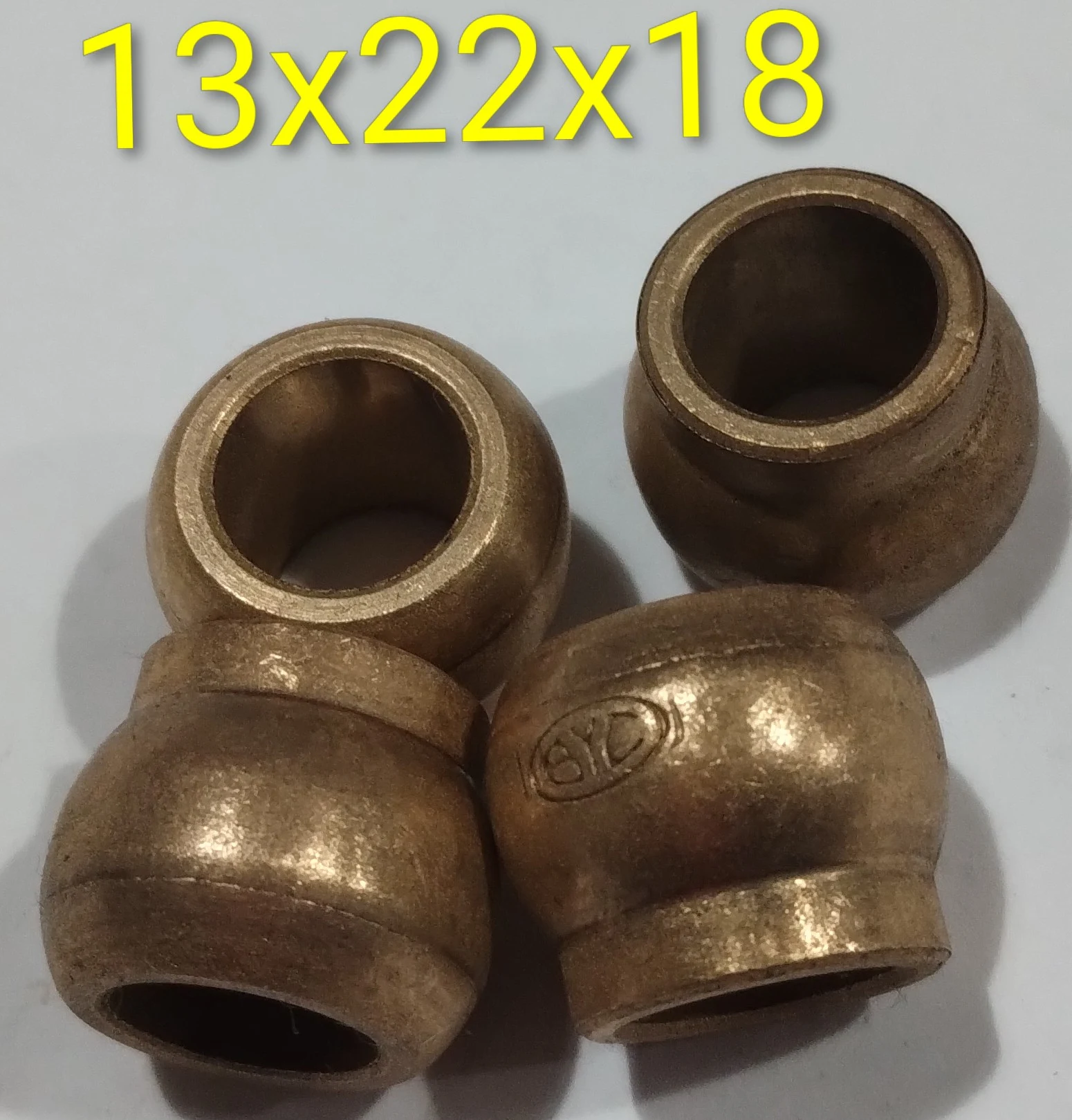 Buje esférico con cuello 13x22x18