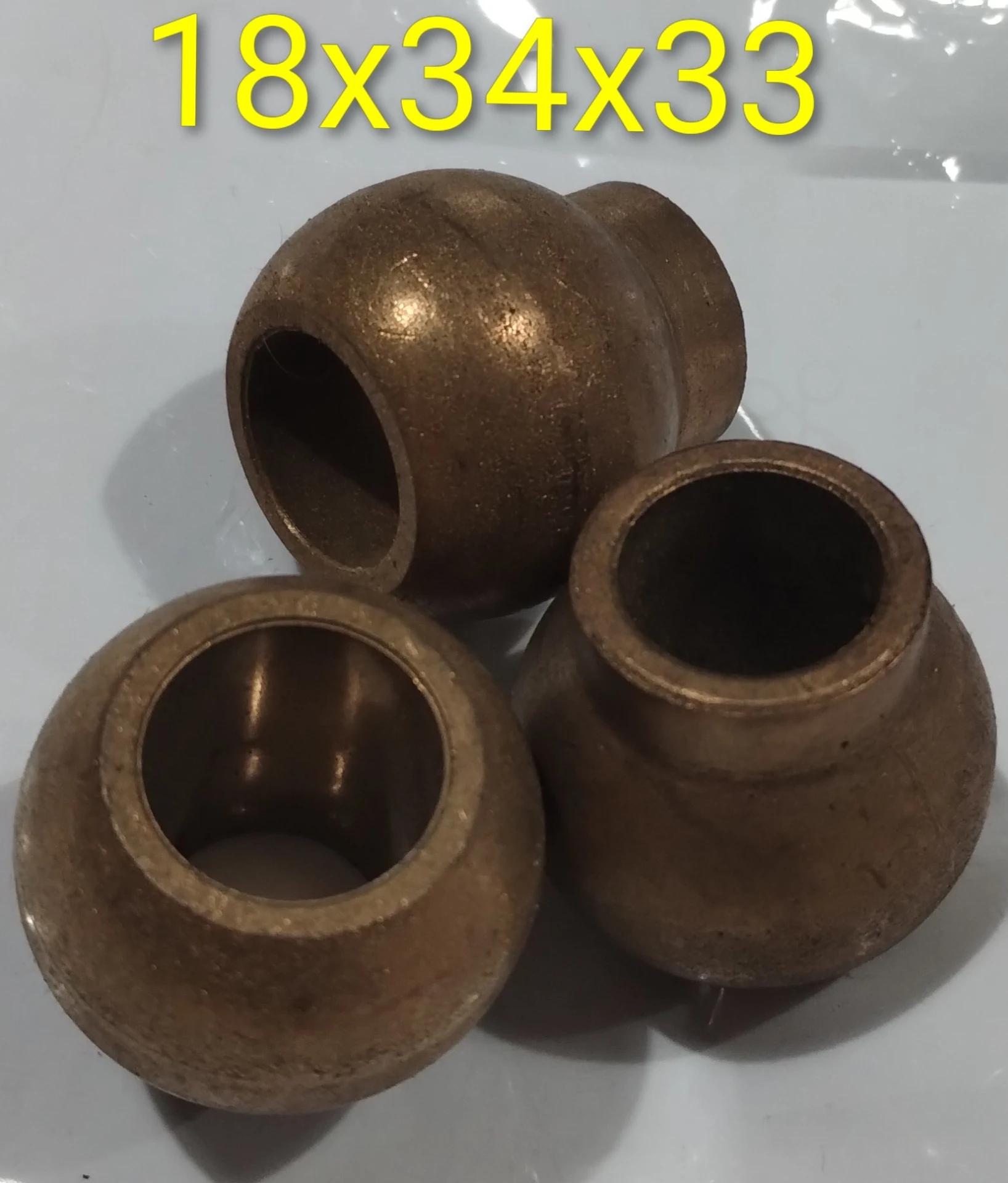 Buje esférico con cuello 18x34x33