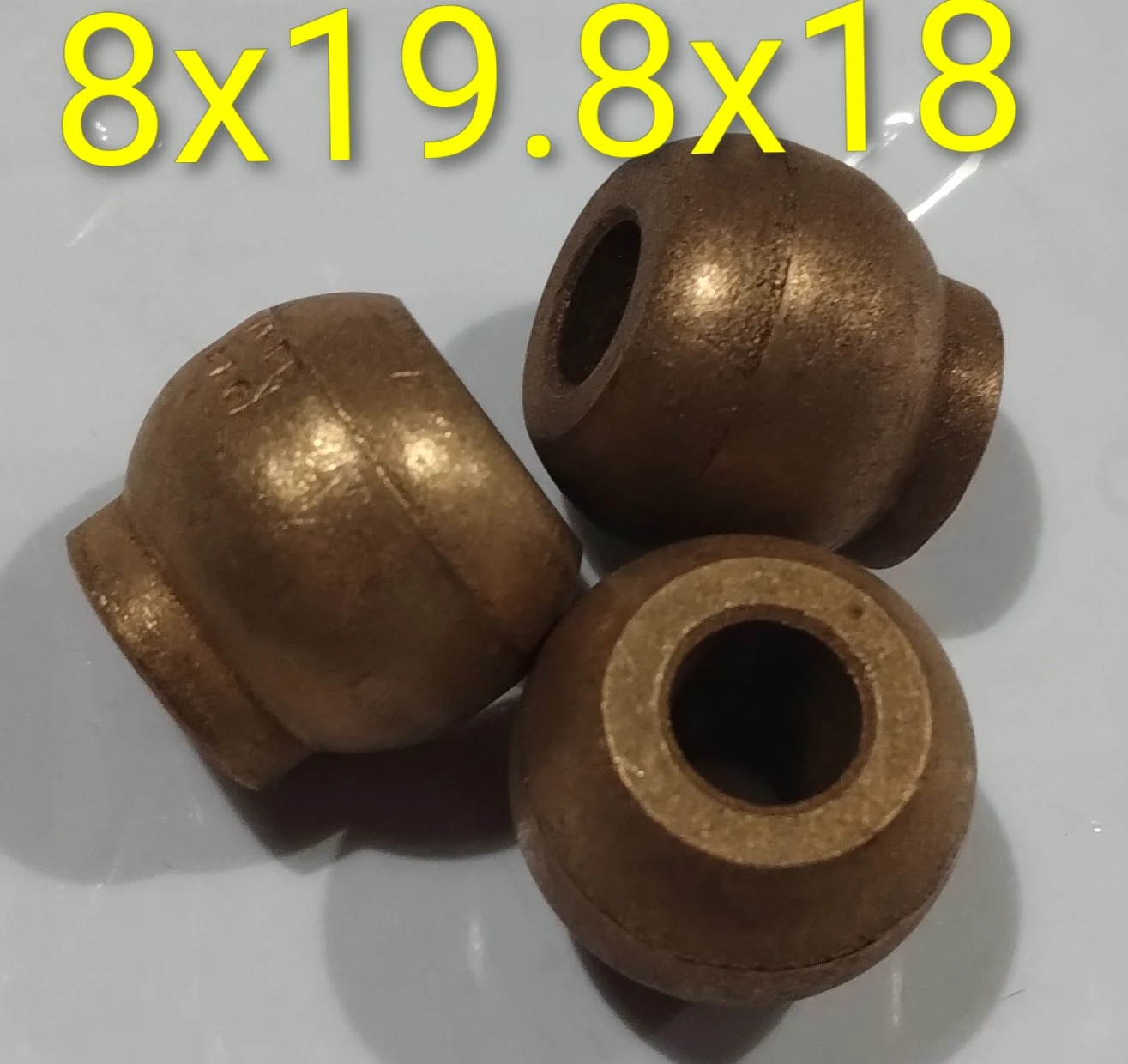 Buje esférico con cuello 8x19.8x18
