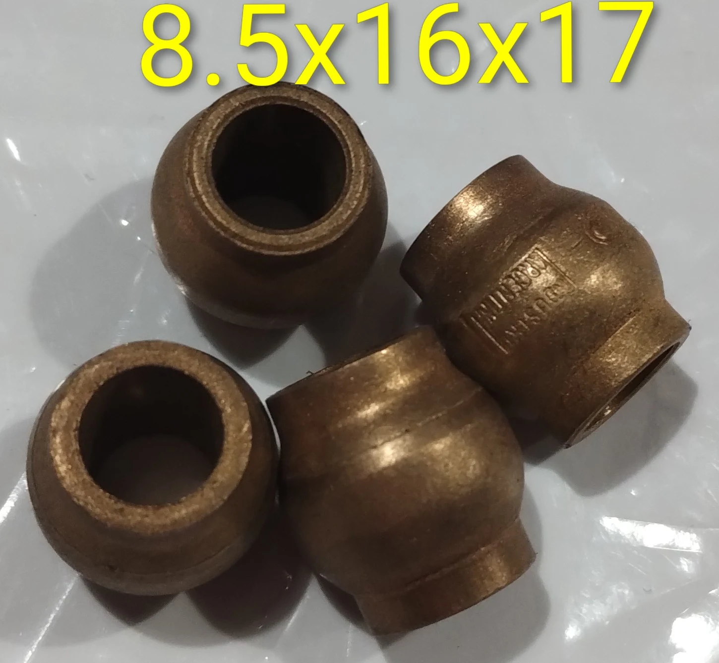 Buje esférico con cuello 8.5x16x17