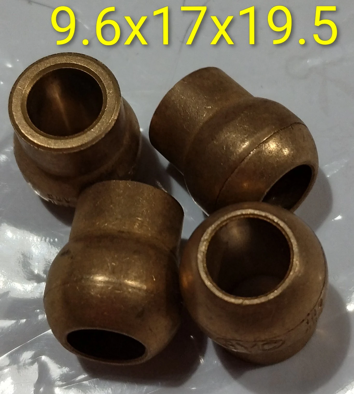 Buje esférico con cuello 9.6x17x19.5