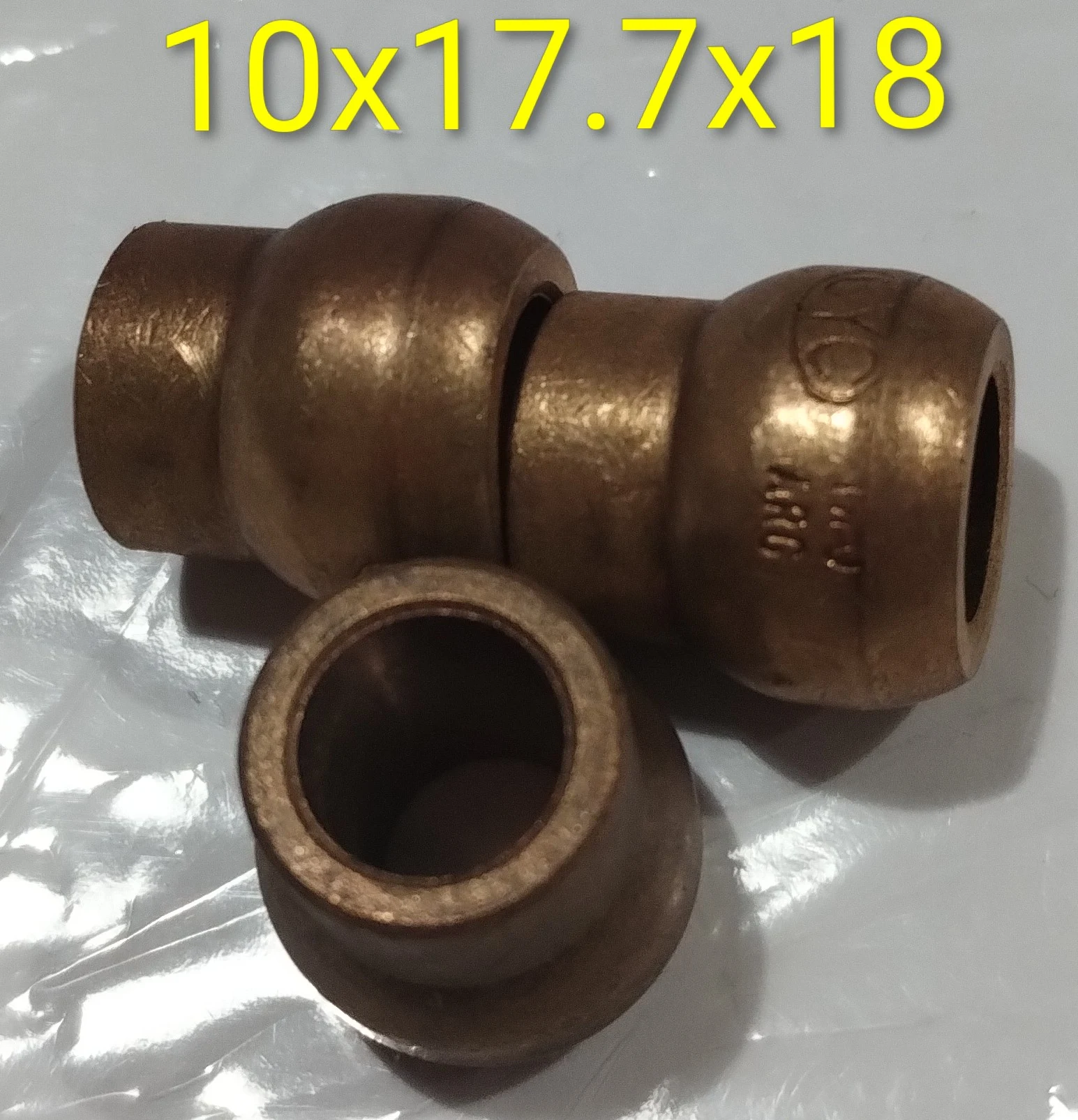 Buje esférico con cuello 10x17.7x18