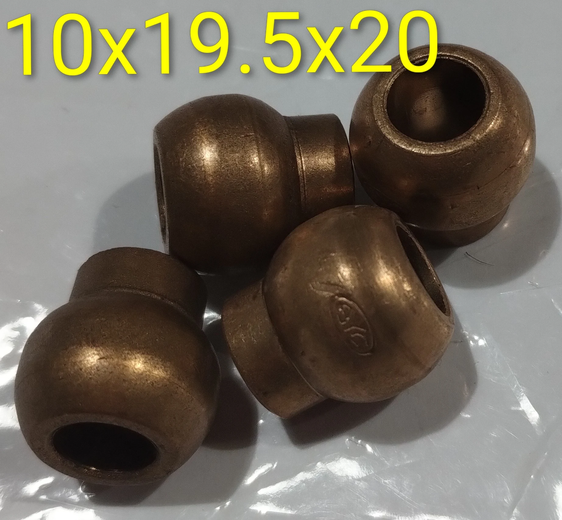 Buje esférico con cuello 10x19.5x20
