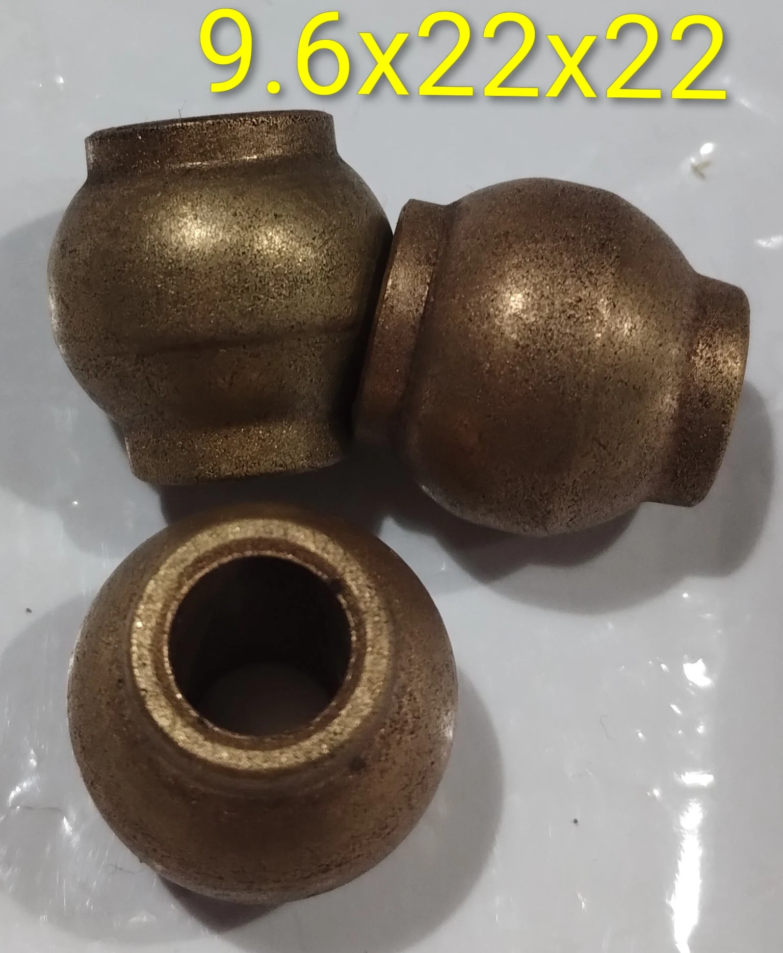 Buje esférico con cuello 9.6x22x22