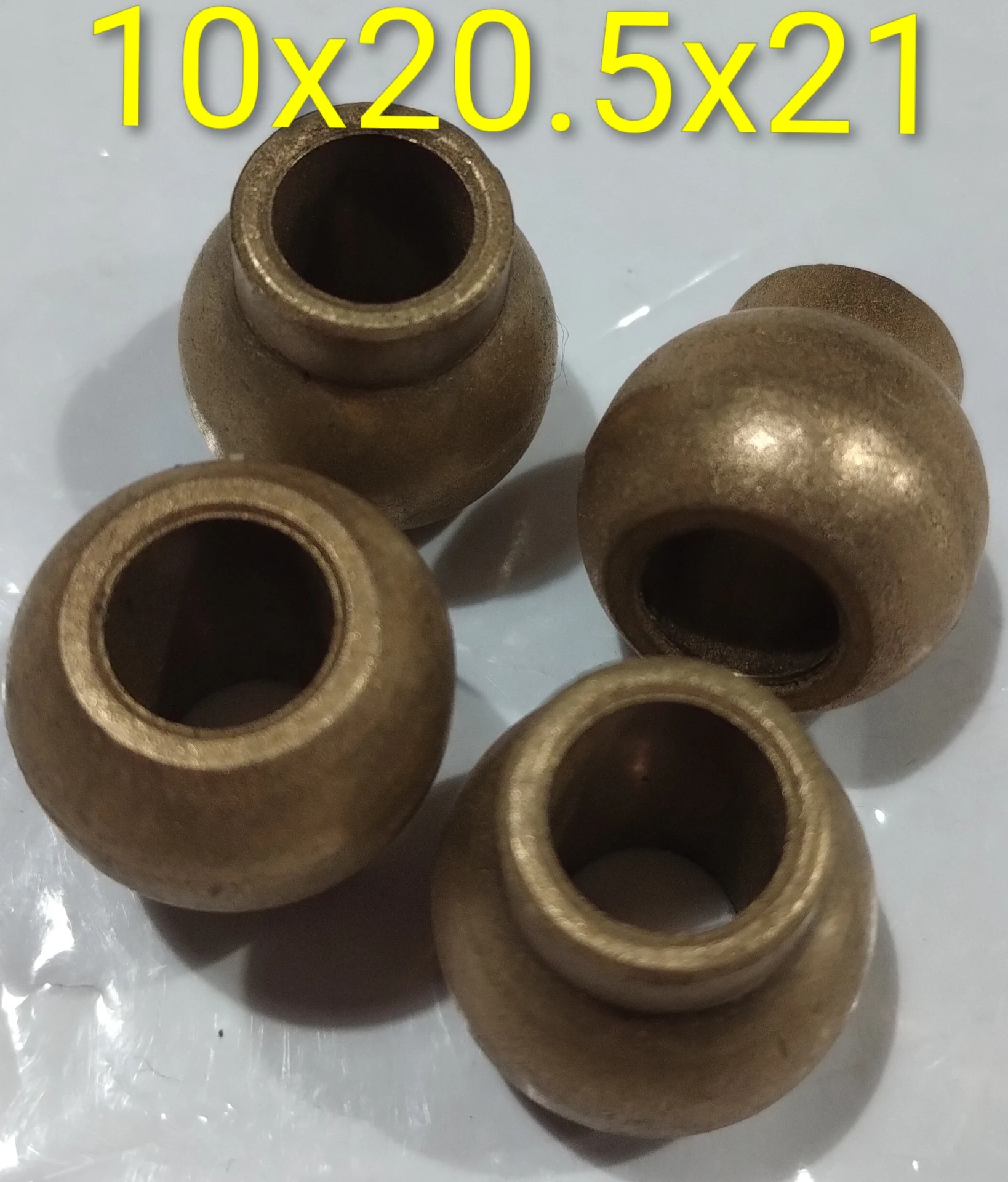 Buje esférico con cuello 10x20.5x21