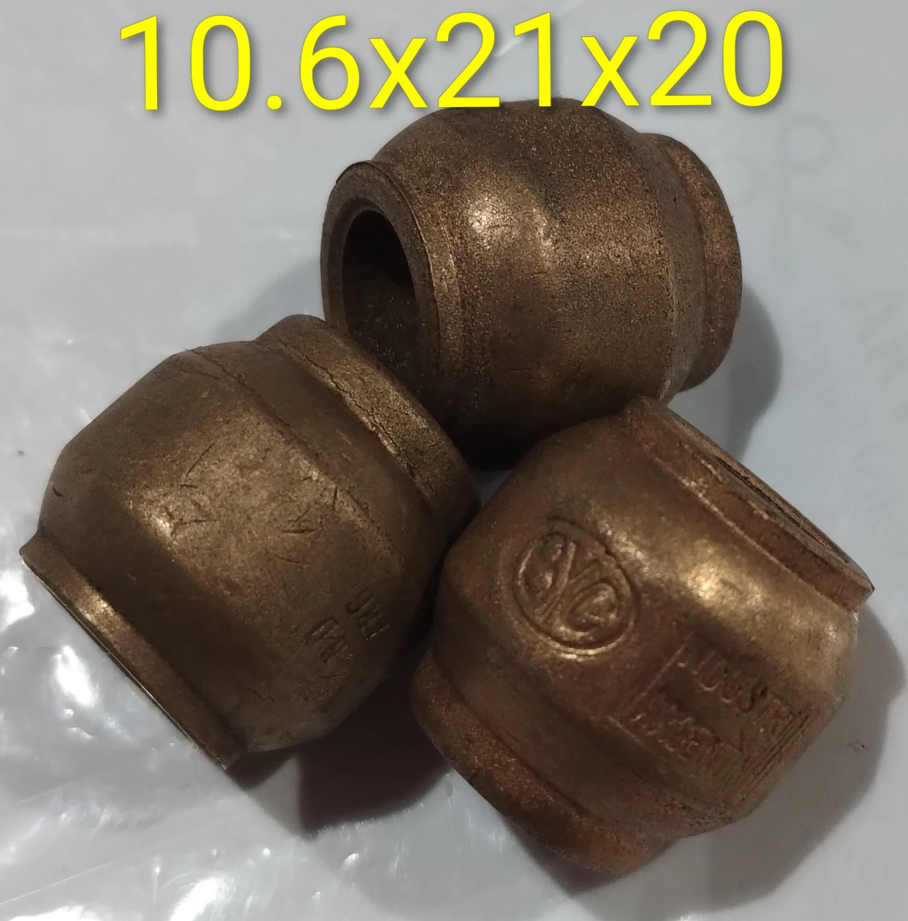 Buje esférico con cuello 10.6x21x20