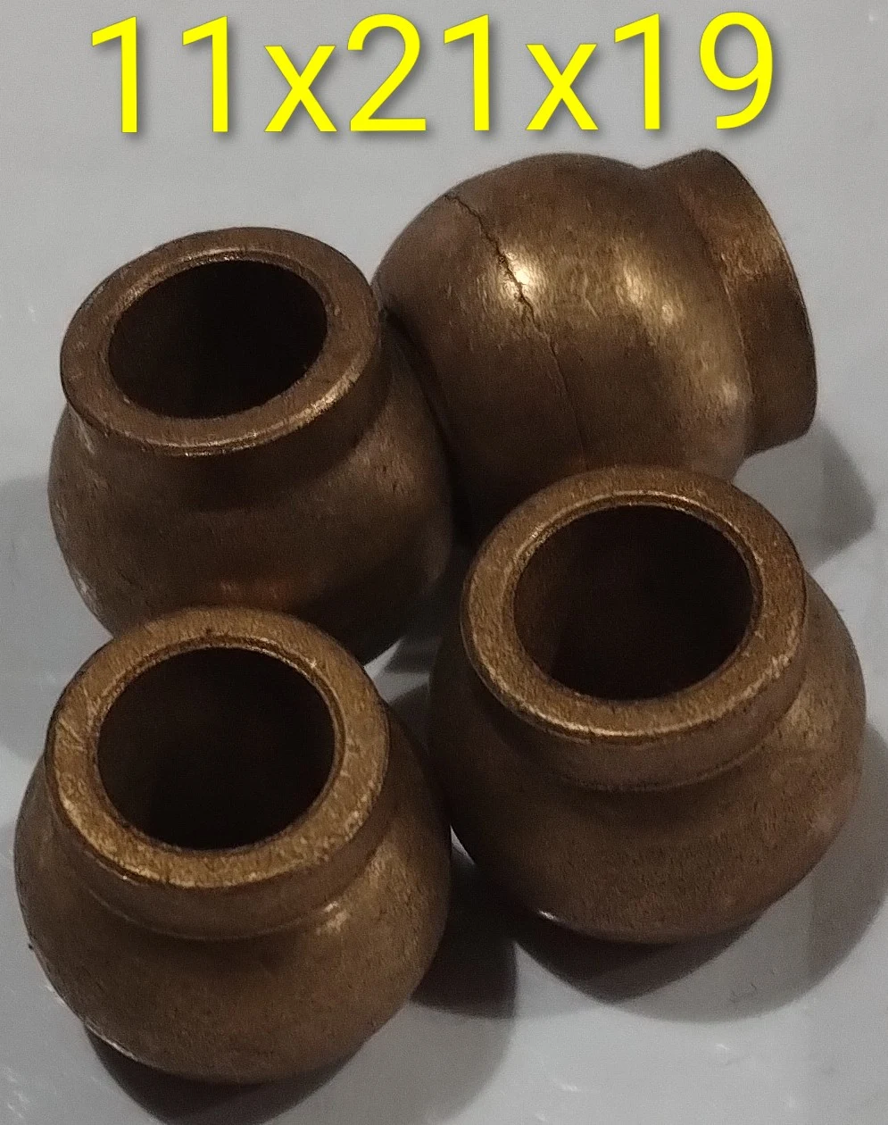 Buje esférico con cuello 11x21x19