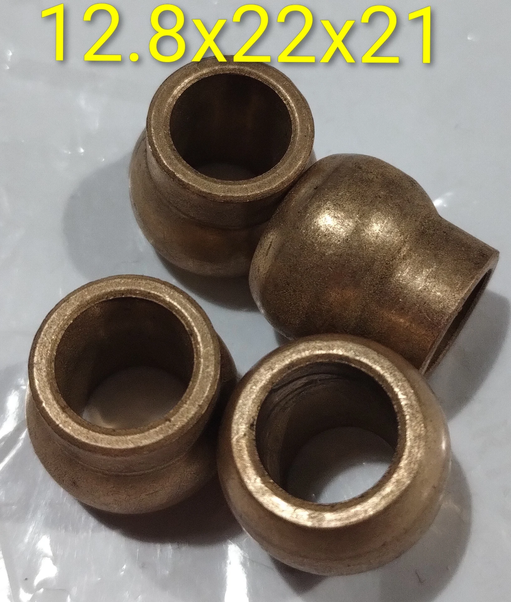 Buje esférico con cuello 12.8x22x21