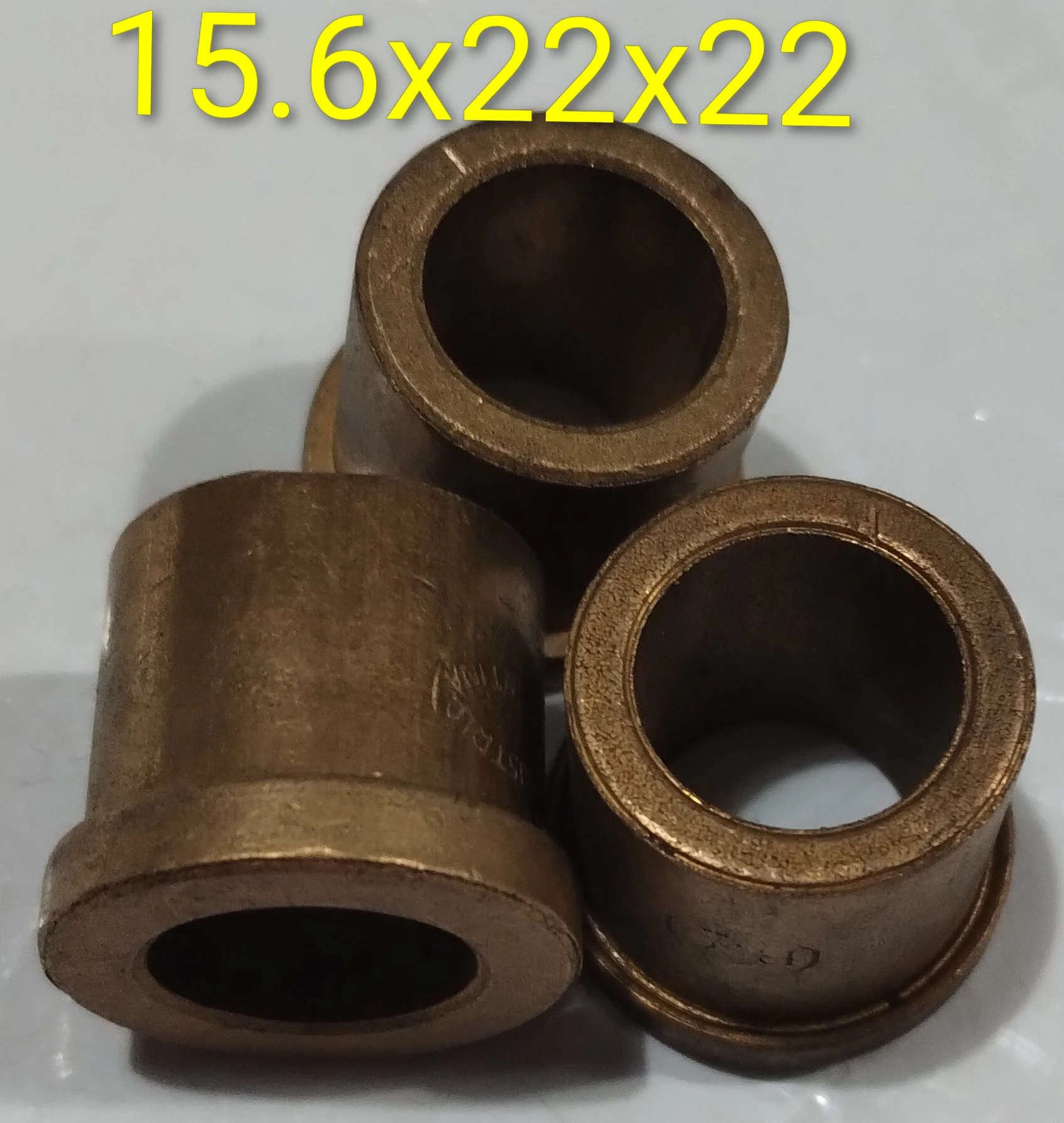 Buje cilíndrico con tope 15.6x22x22